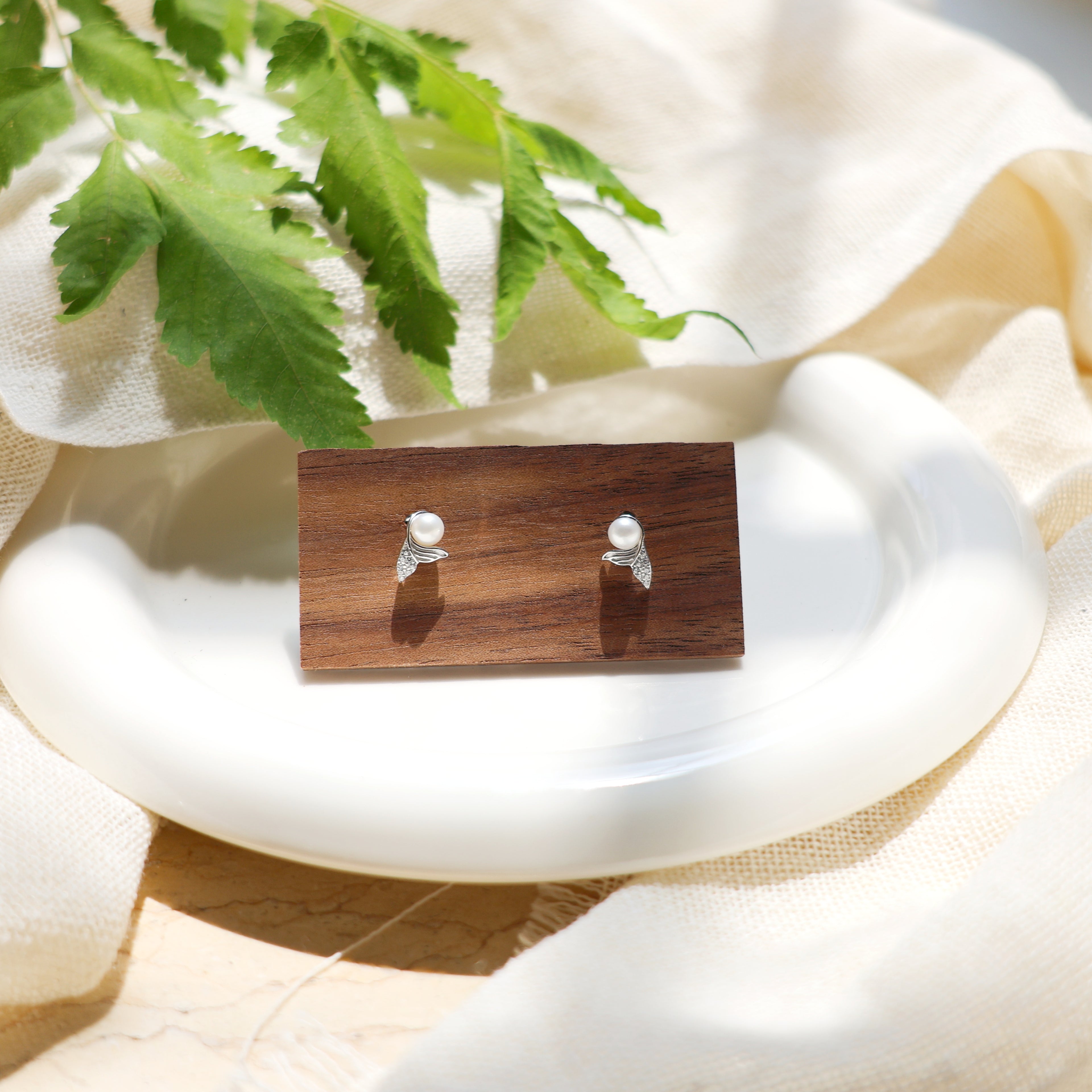 しずくとしっぽ | パール／キャッツアイピアス（シルバー／ゴールド）SV925