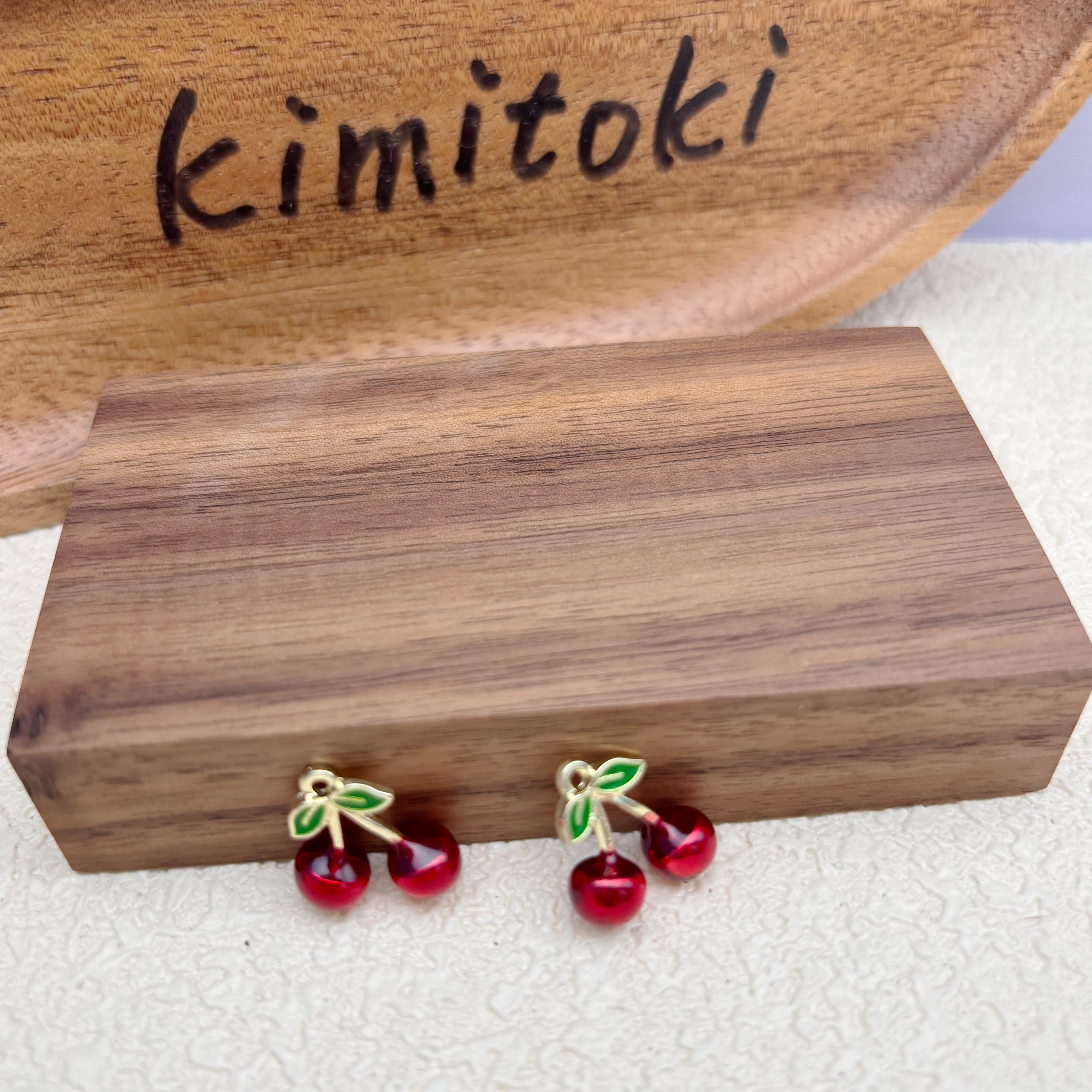 エナメルレッドチェリーチャーム