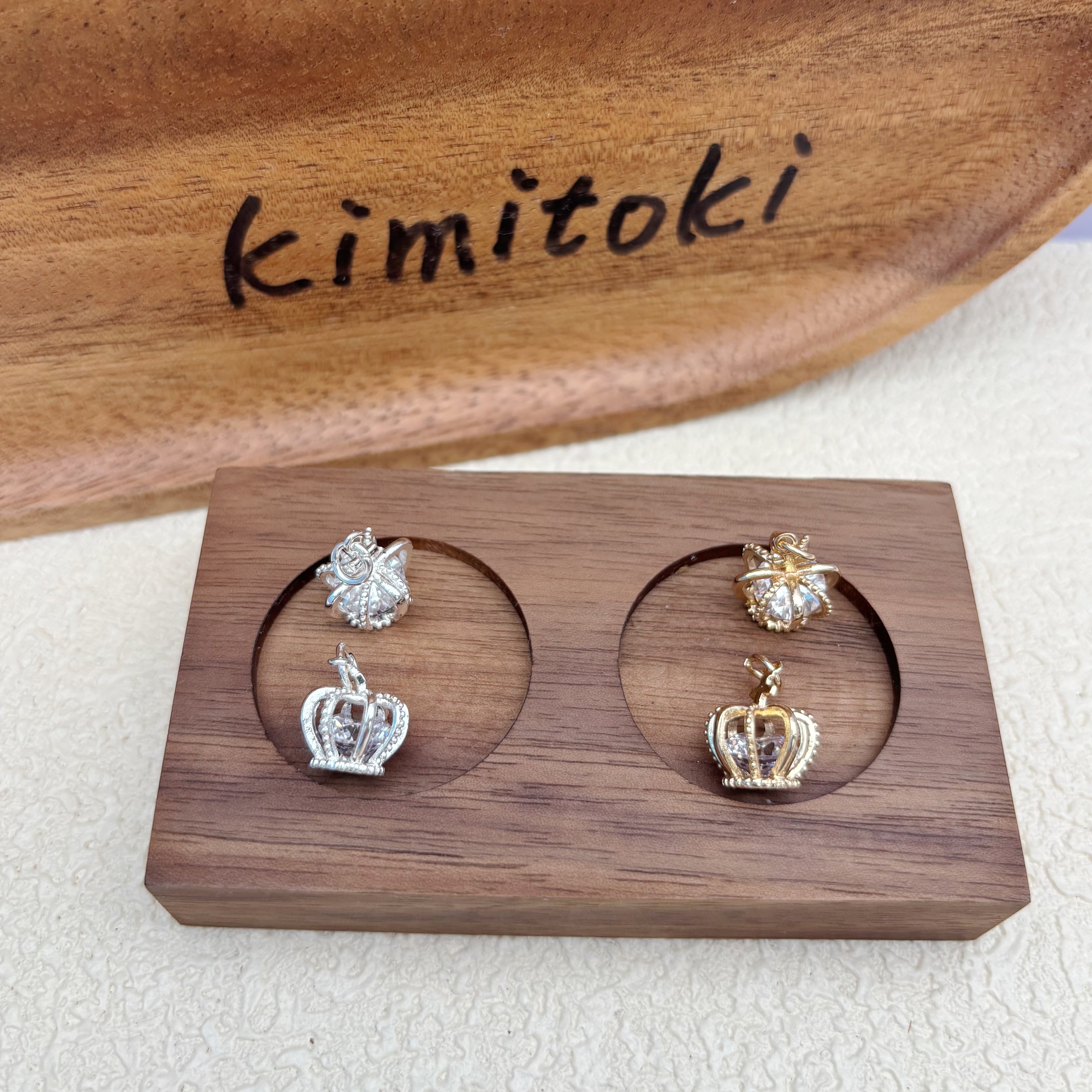 ジルコニアのロイヤルクラウンチャーム