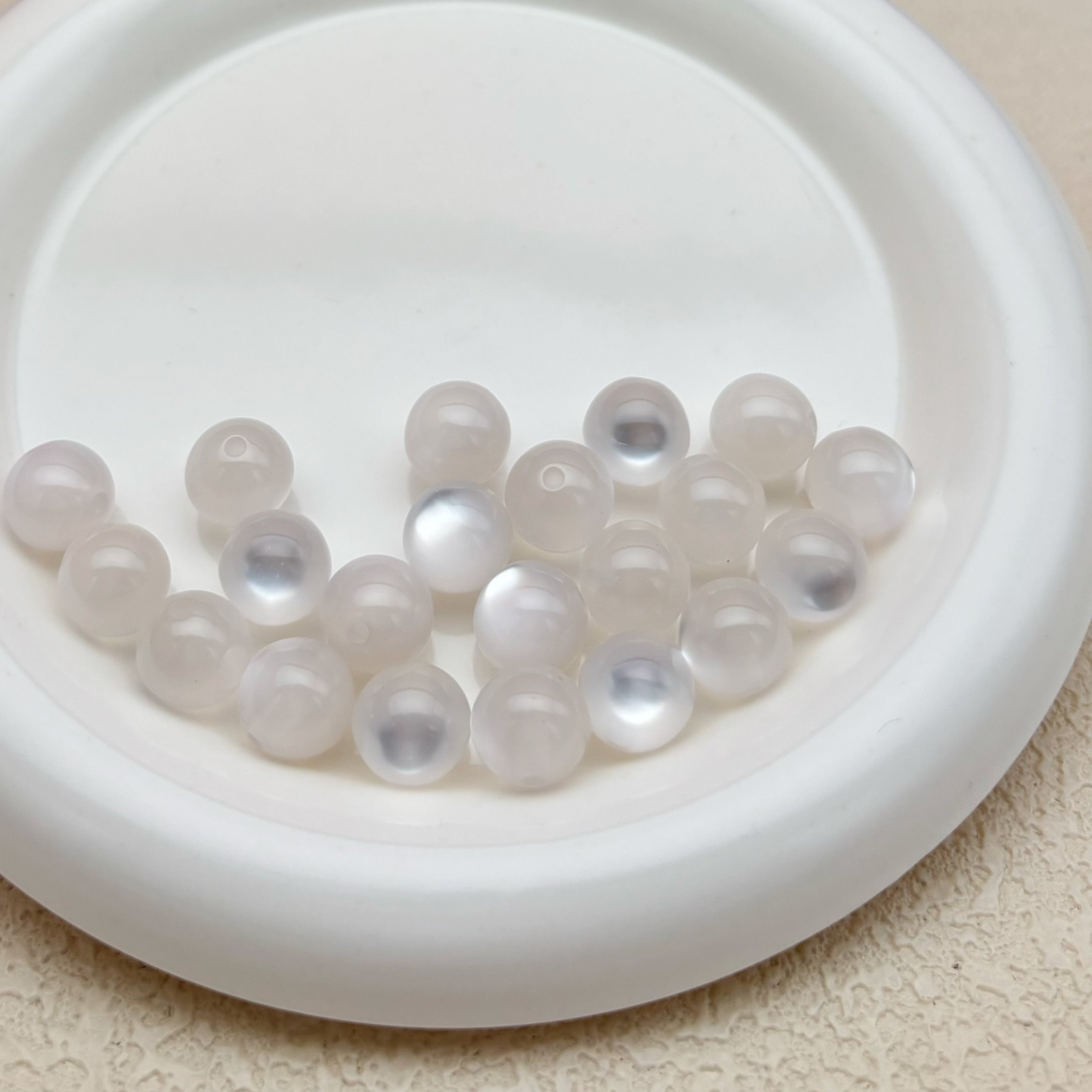 12mm | ホワイトキャッツアイビーズ