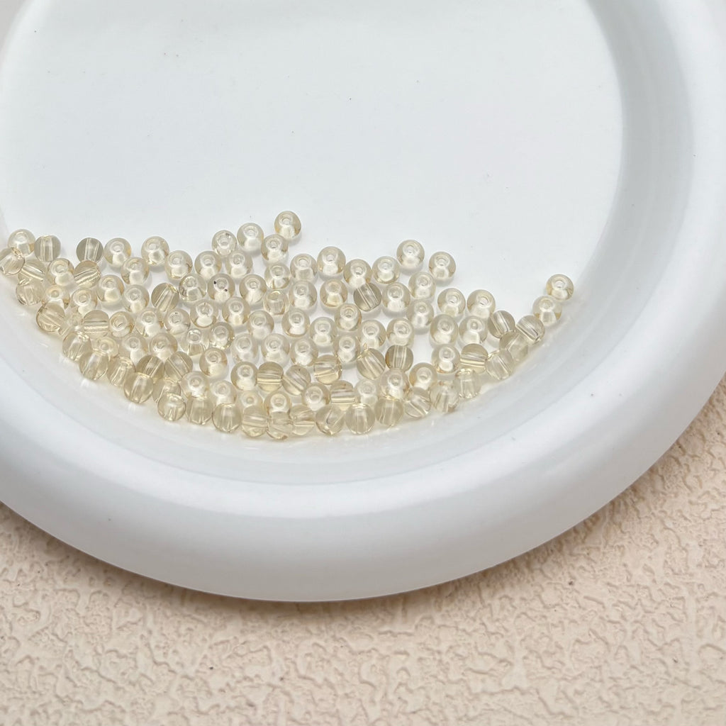 4mm | ライトイエローグラスシードビーズ