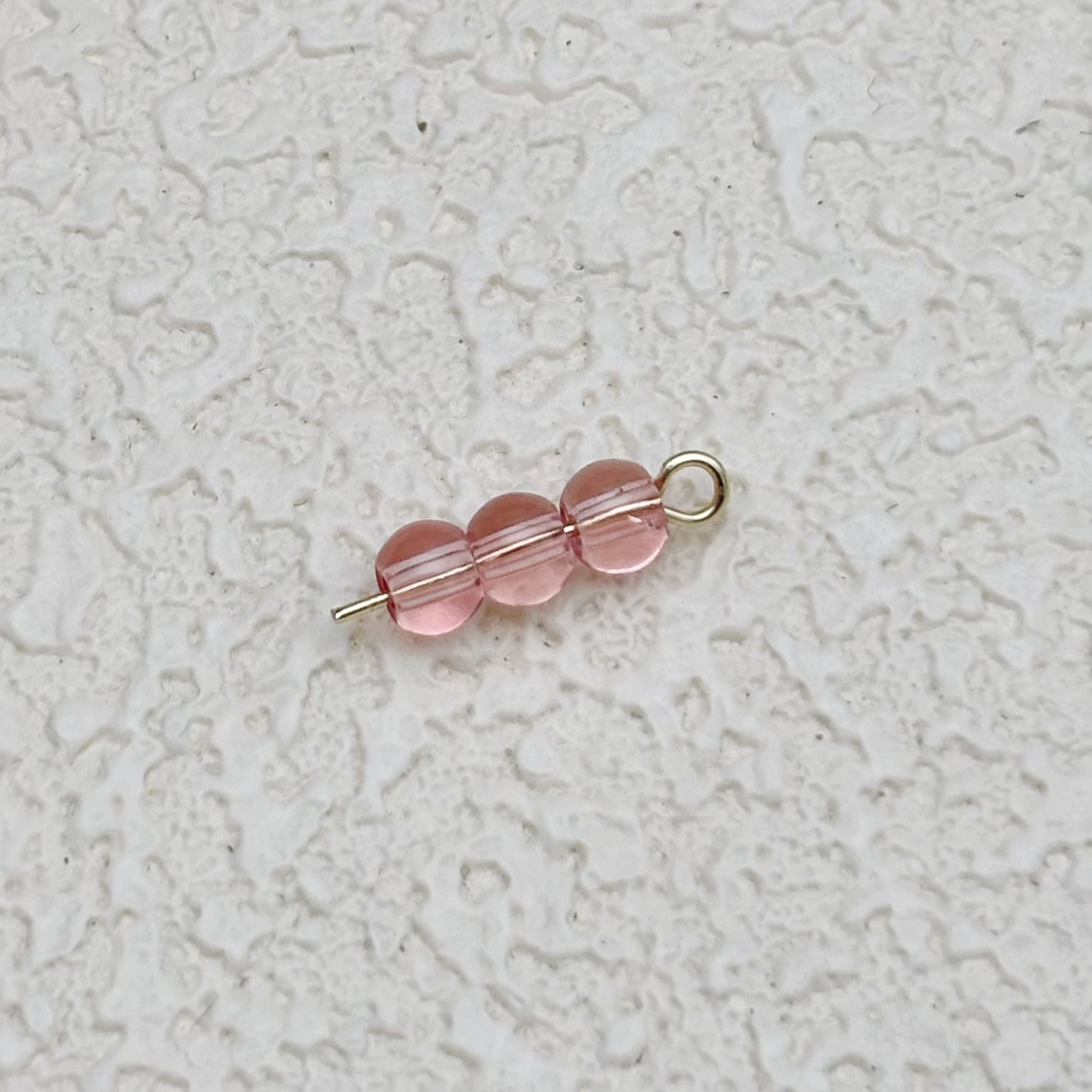 4mm | グレープフルーツピンクグラスシードビーズ