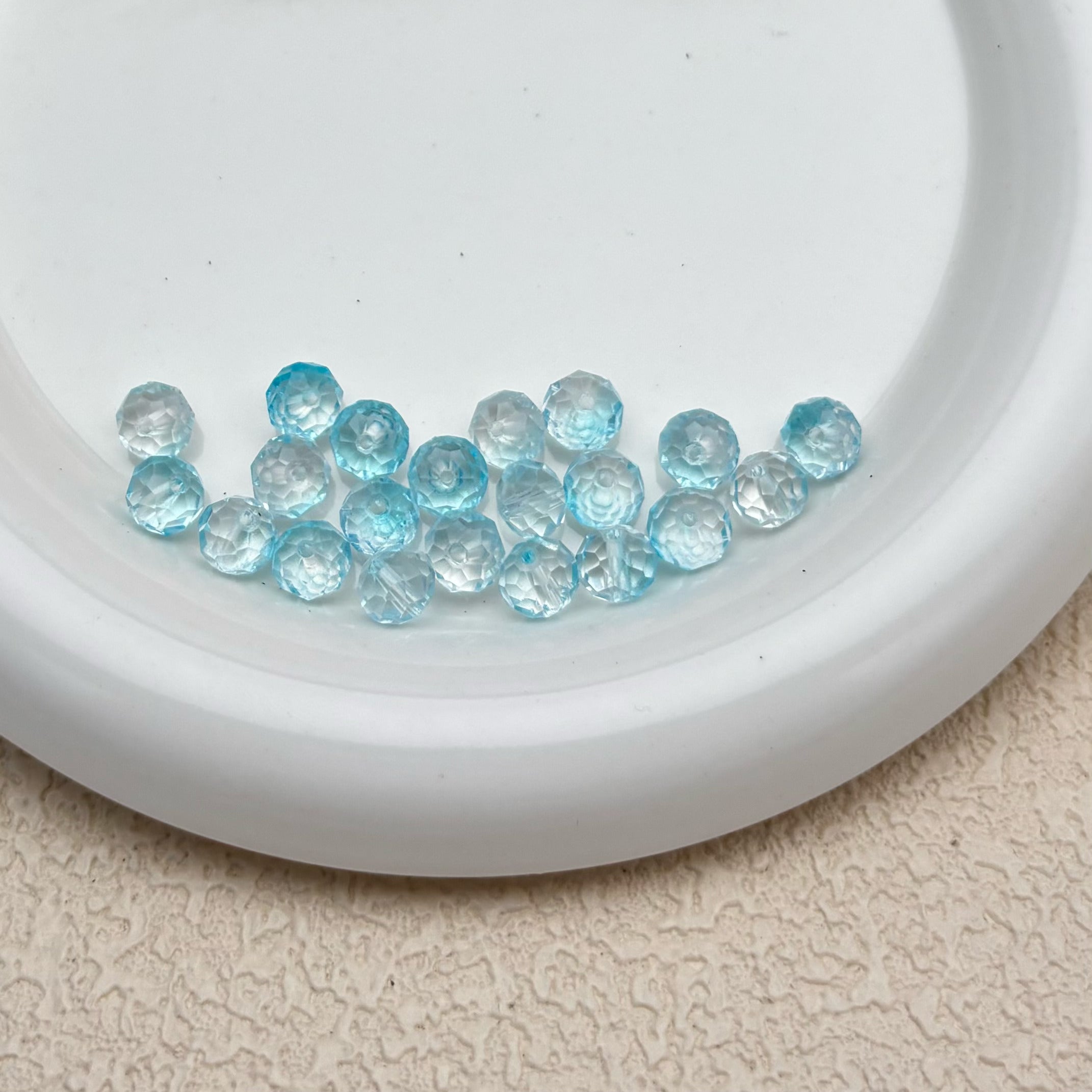 8mm | クリア x アクアブルーグラスビーズ