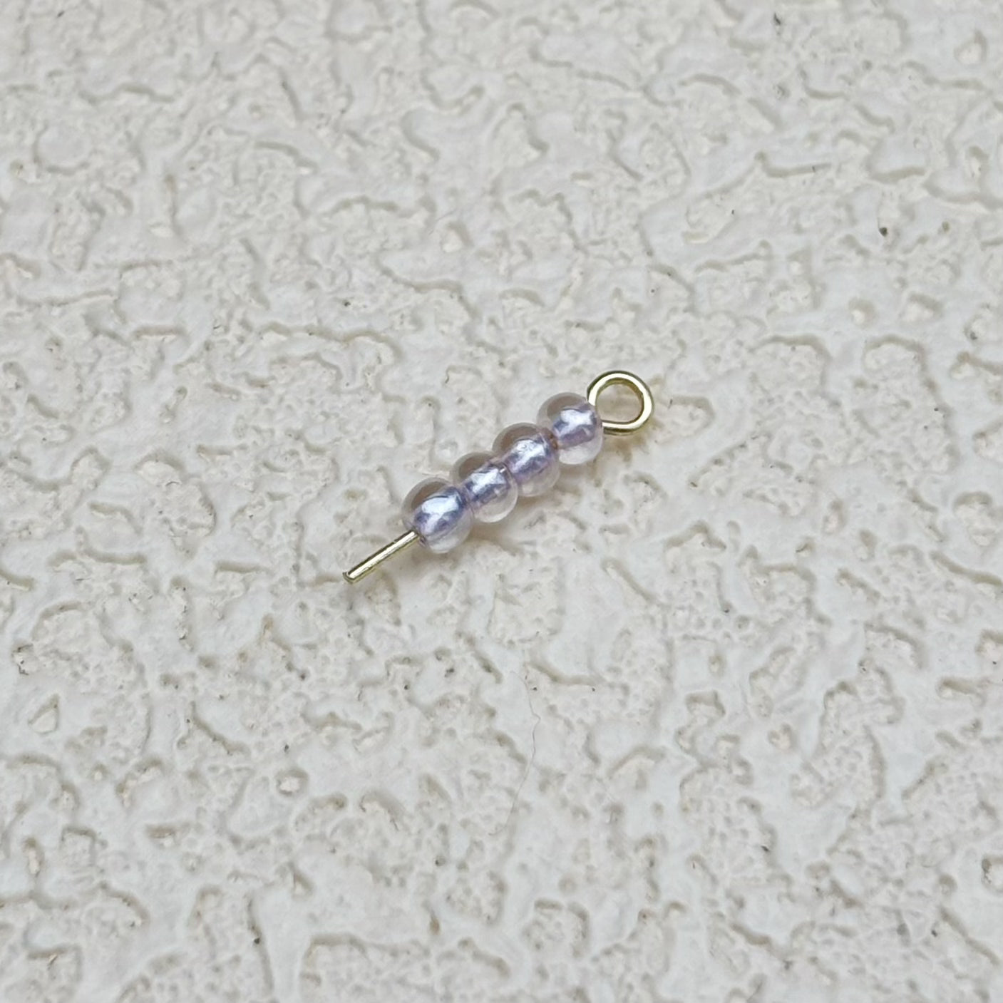 3mm | 淡パープル色シードビーズ