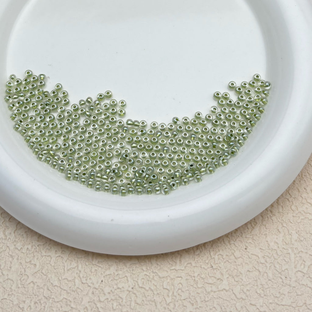 3mm | セージグリーン色シードビーズ