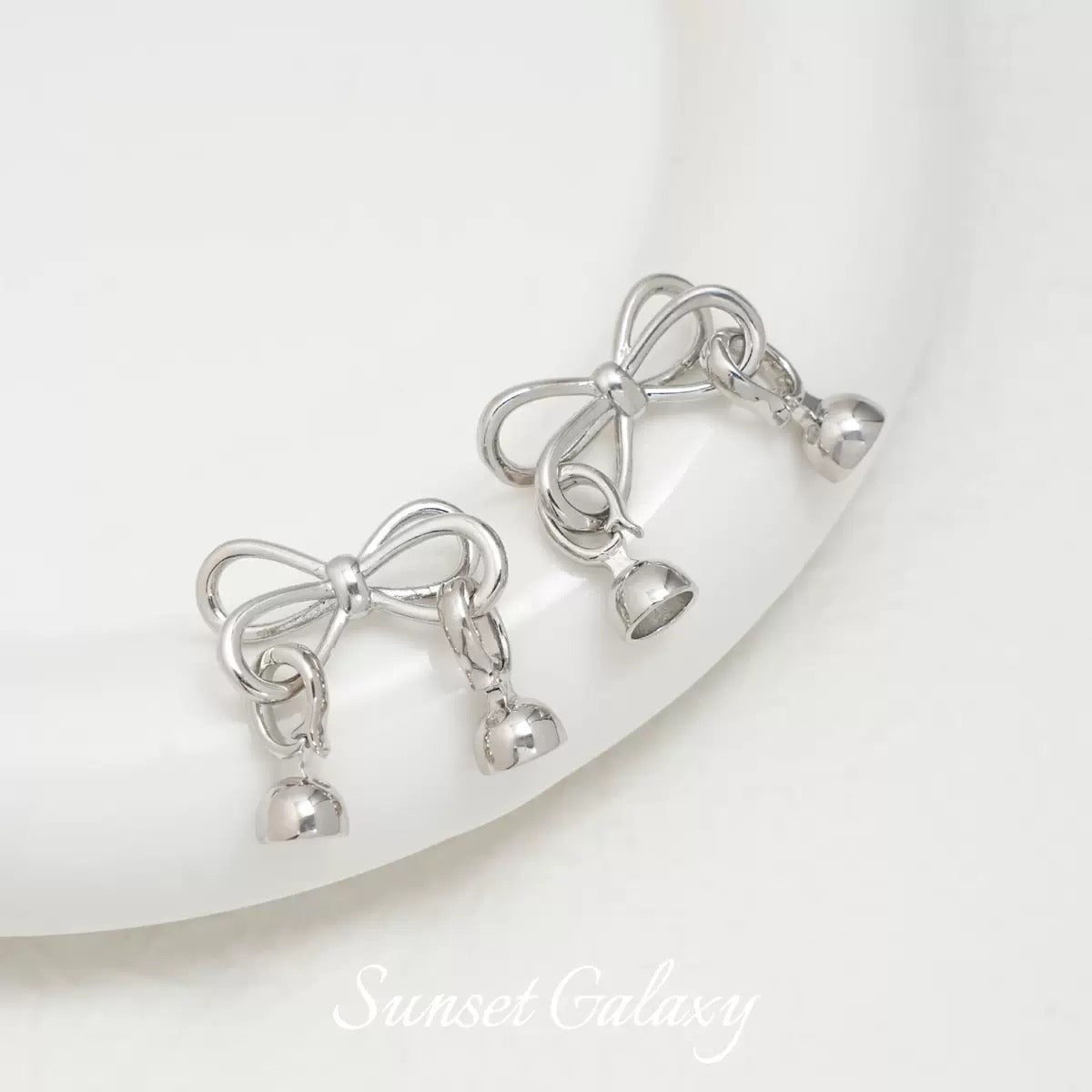 留め具金具 ❘ 蝶結びスプリングクラスプ（変色防止加工）