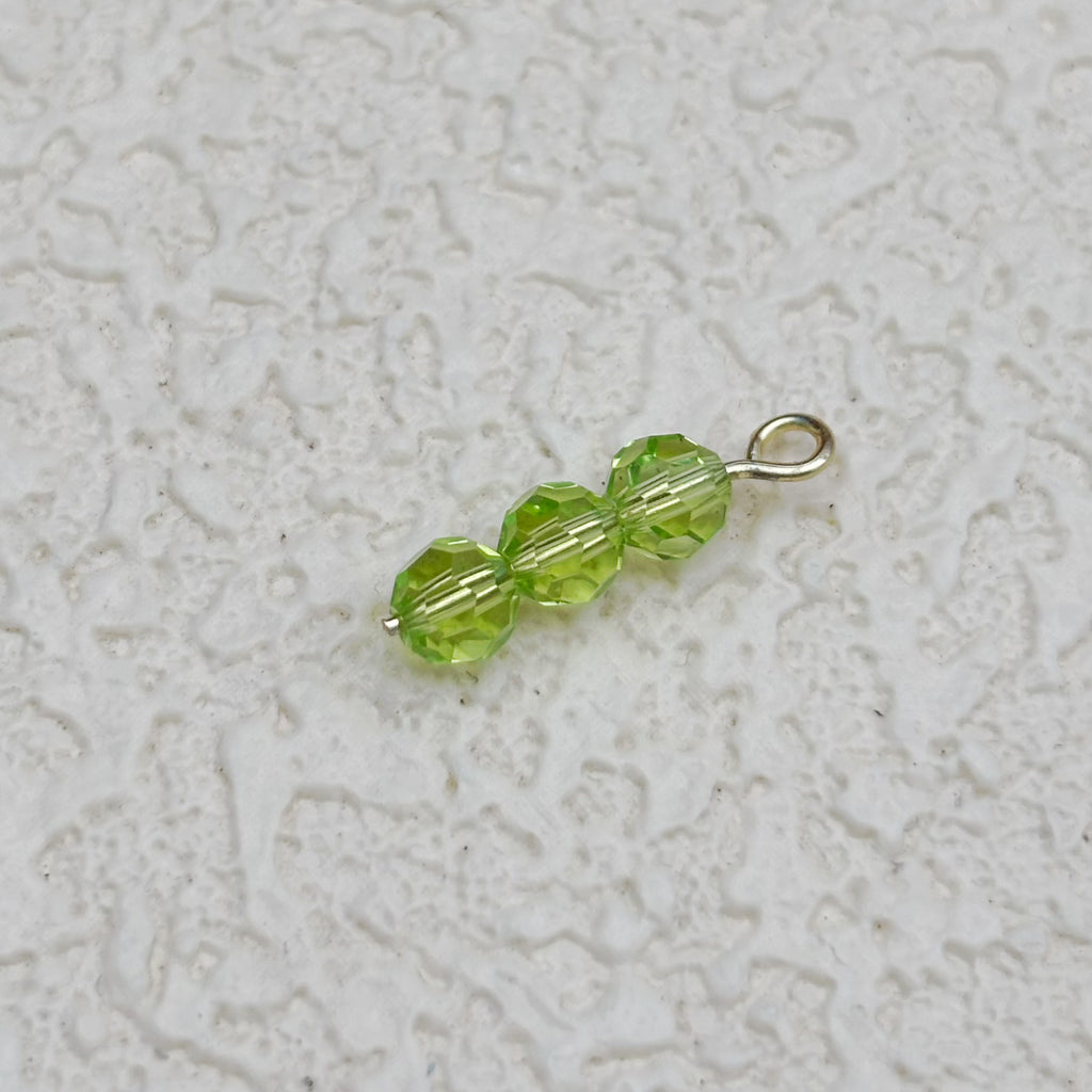 4mm | 若草色グラスグリーンスワロ風クリスタルガラスビーズ