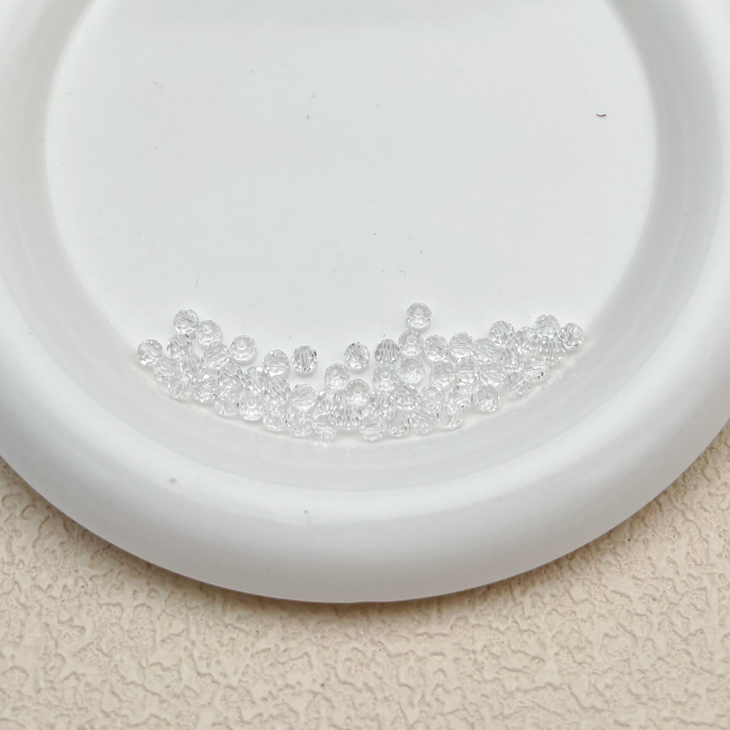 4mm | クリアスワロ風クリスタルガラスビーズ