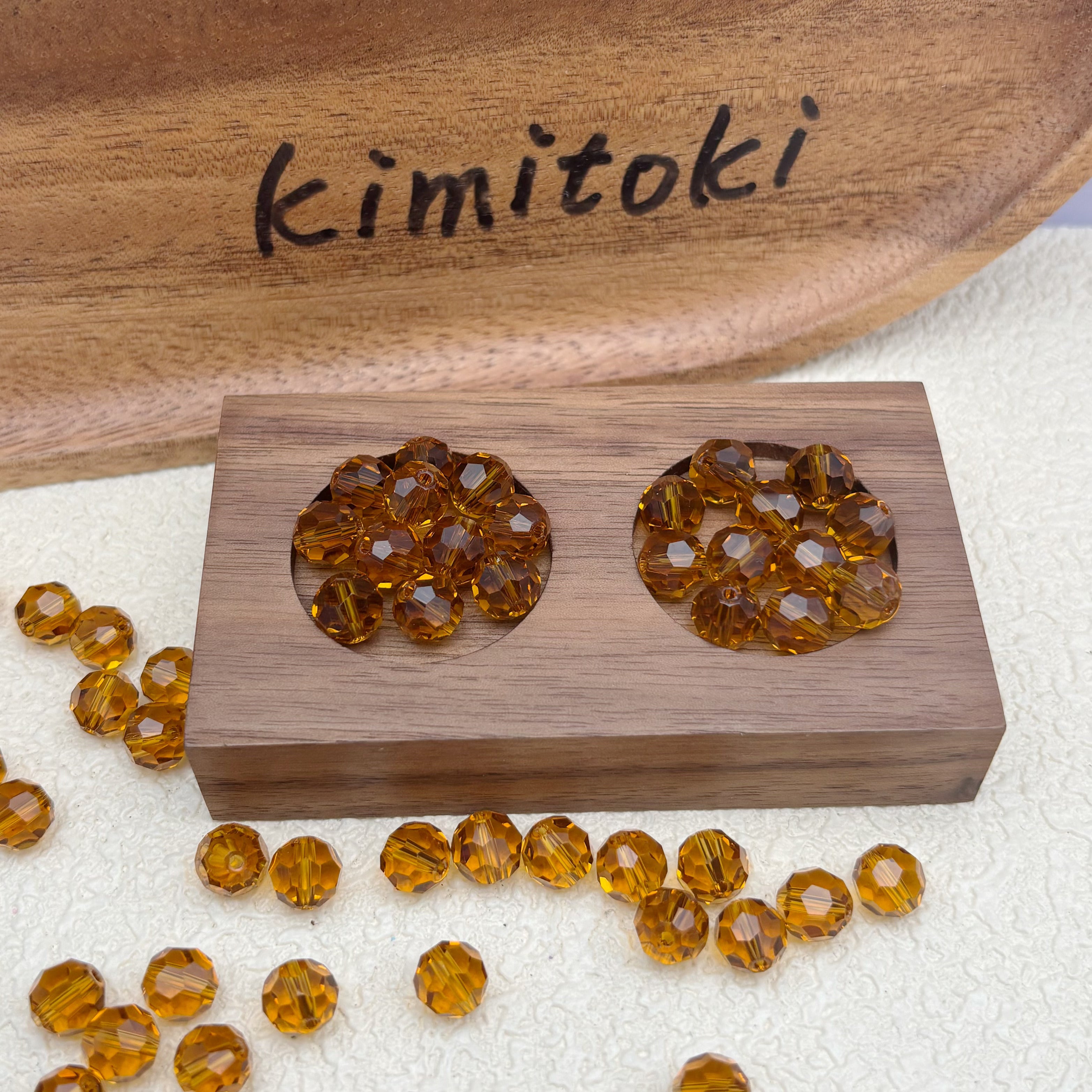 8mm | キャメルスワロ風クリスタルガラスビーズ