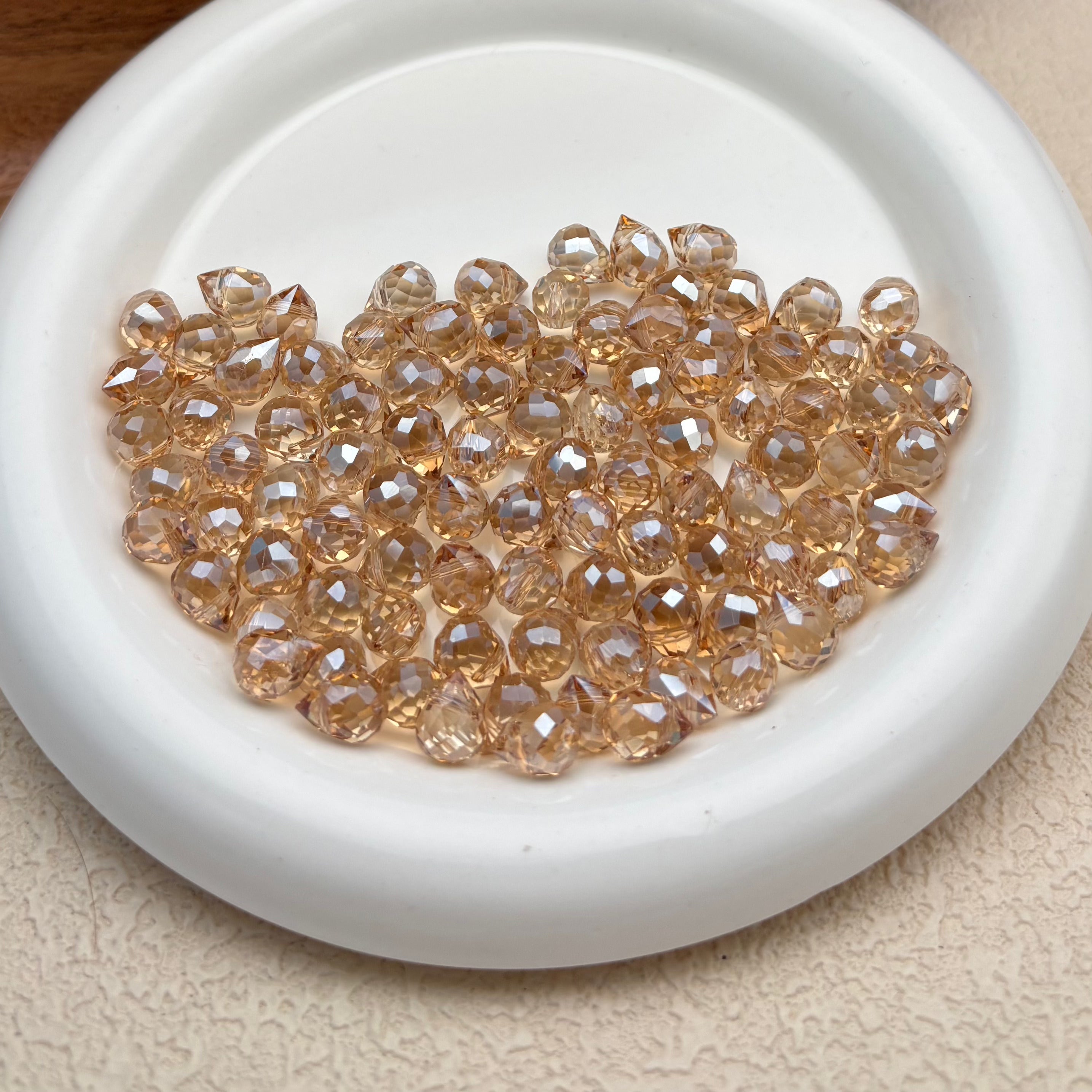 8mm | シャンパンカラー x オーロラカラーのドロップビーズ