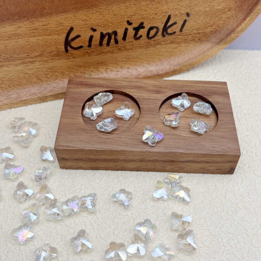 10mm | クリア x オーロラカラーの蝶型ビーズ