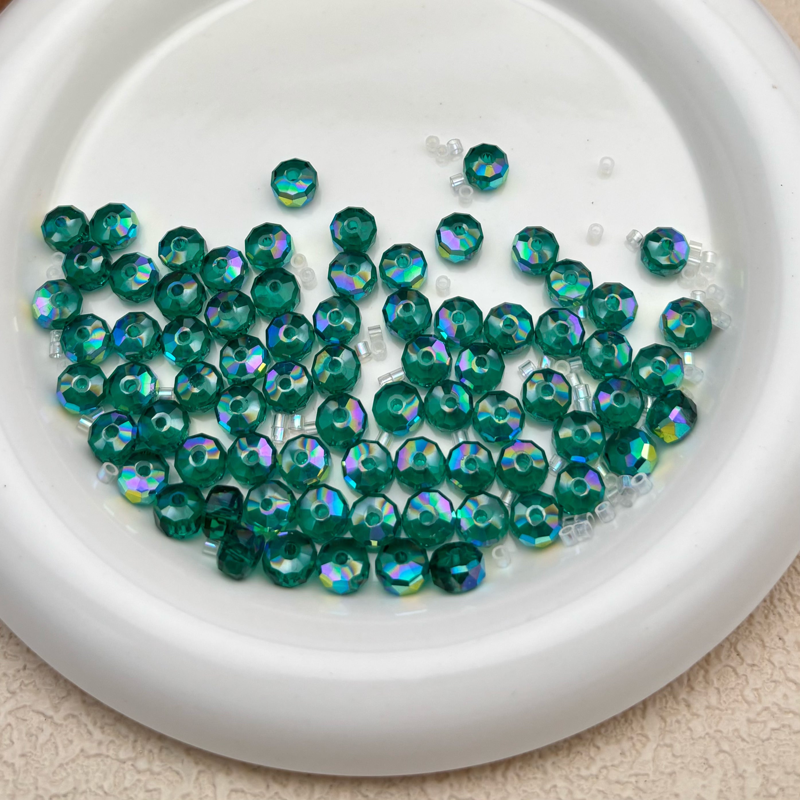 8mm | ディープグリーン x オーロラカラーのロンデルビーズ