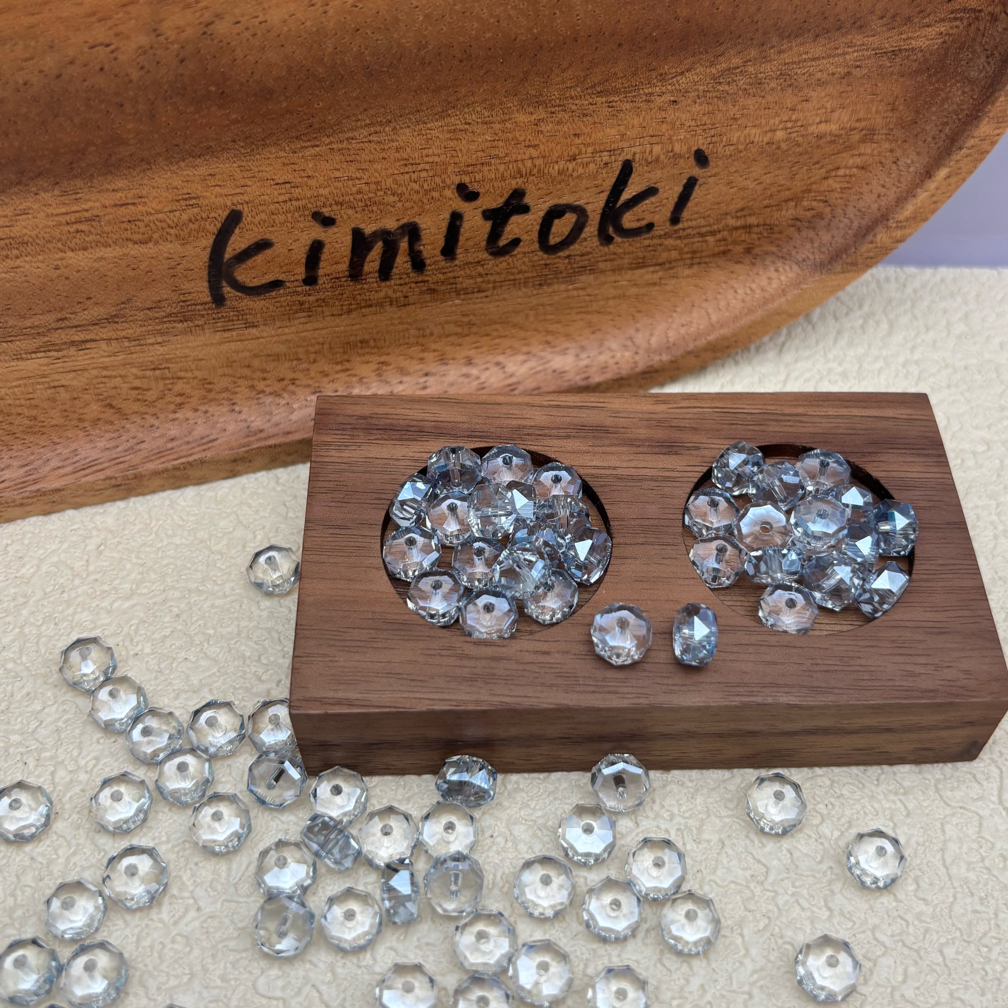 8mm | スモークブルー x オーロラカラーのロンデルビーズ