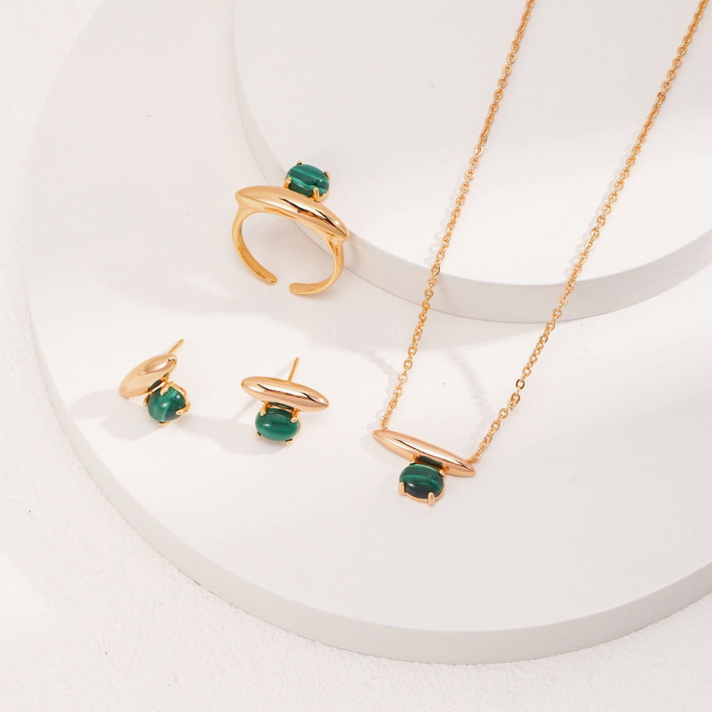 ひとひらの舟 | S925 孔雀石 ラピスラズリ のピアス・リング・ネックレス 14KGF