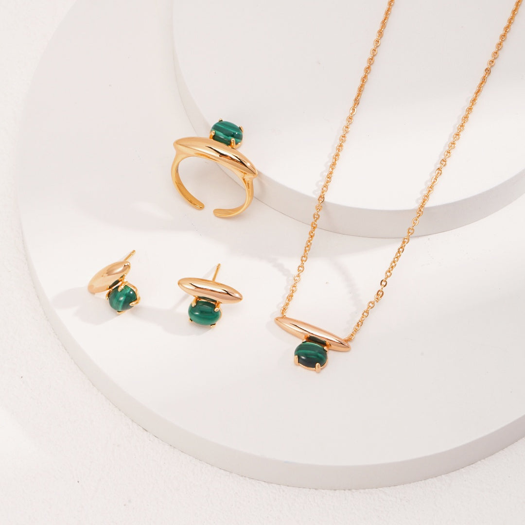 ひとひらの舟 | S925 孔雀石 ラピスラズリ のピアス・リング・ネックレス 14KGF