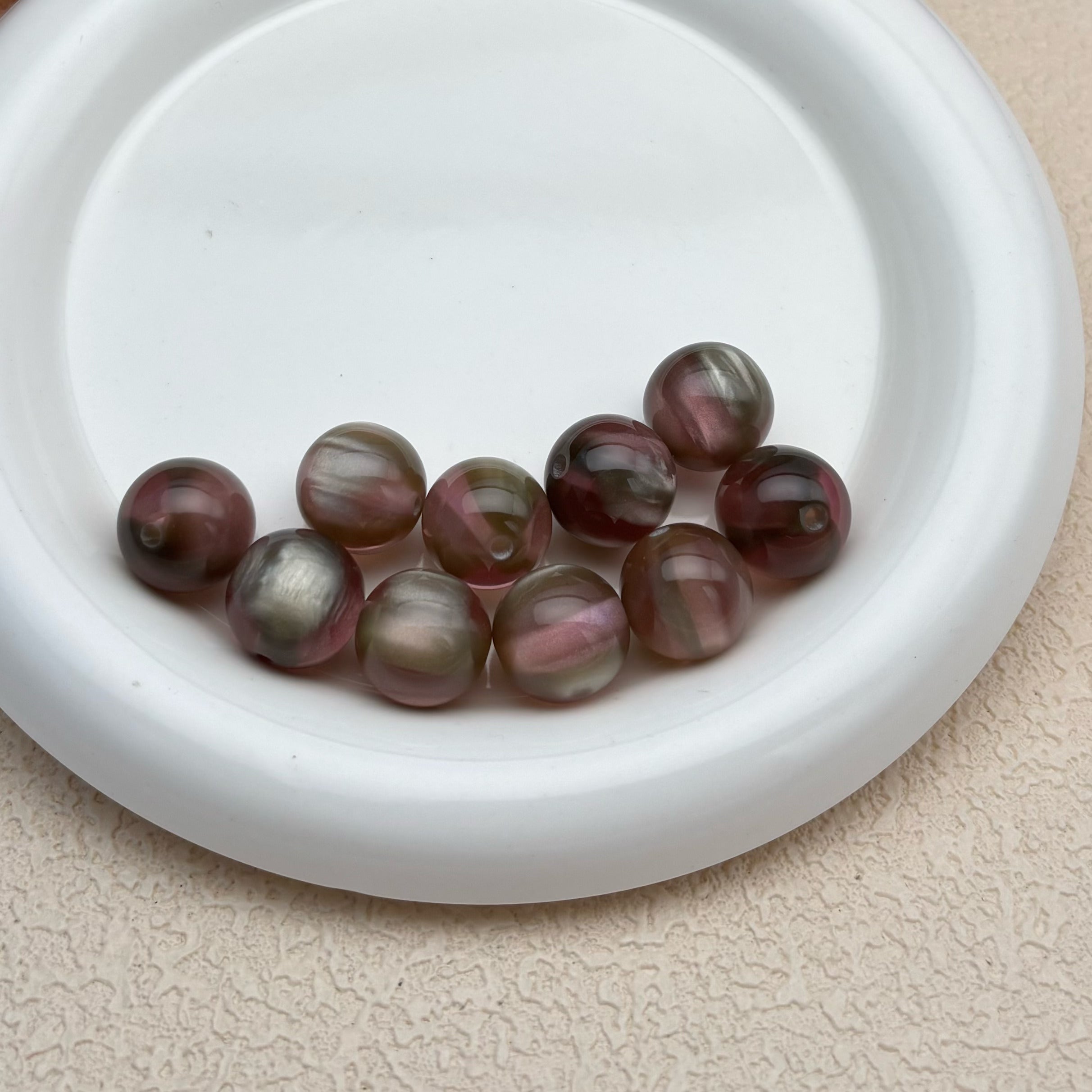 16mm | ダークカーキ x スモークピンクキャッツアイビーズ