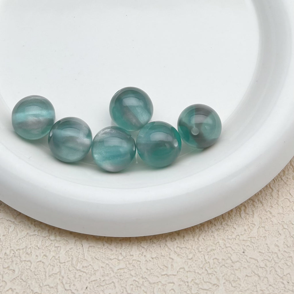 16mm | シルバー x アイスブルーキャッツアイビーズ