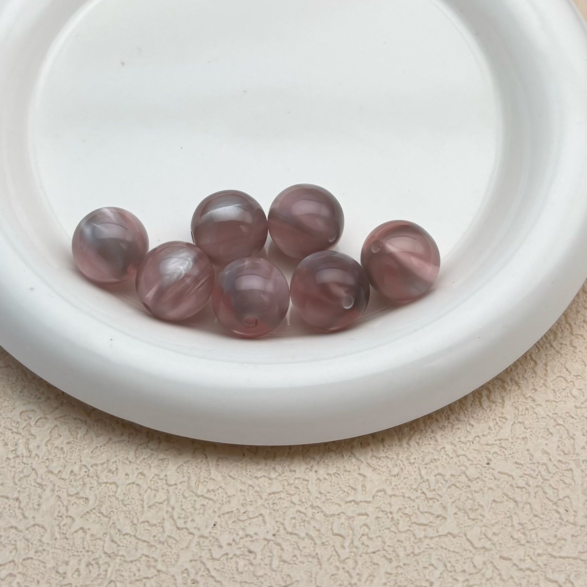 16mm | シルバー x スモークピンクキャッツアイビーズ