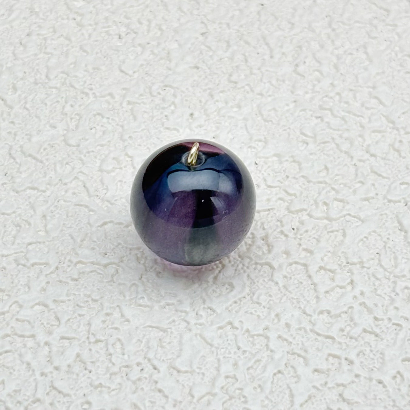 16mm | ブラック x パープルキャッツアイビーズ