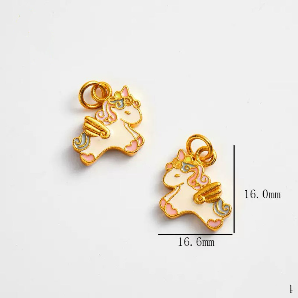 エポキシ加工のユニコーンチャーム（金具付き）