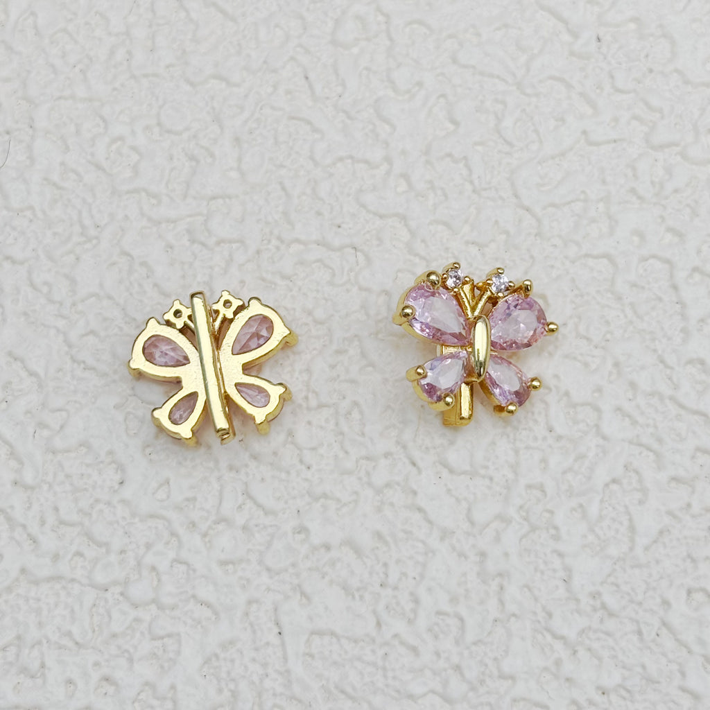 カラフルなクリスタルの蝶チャーム（変色防止加工）