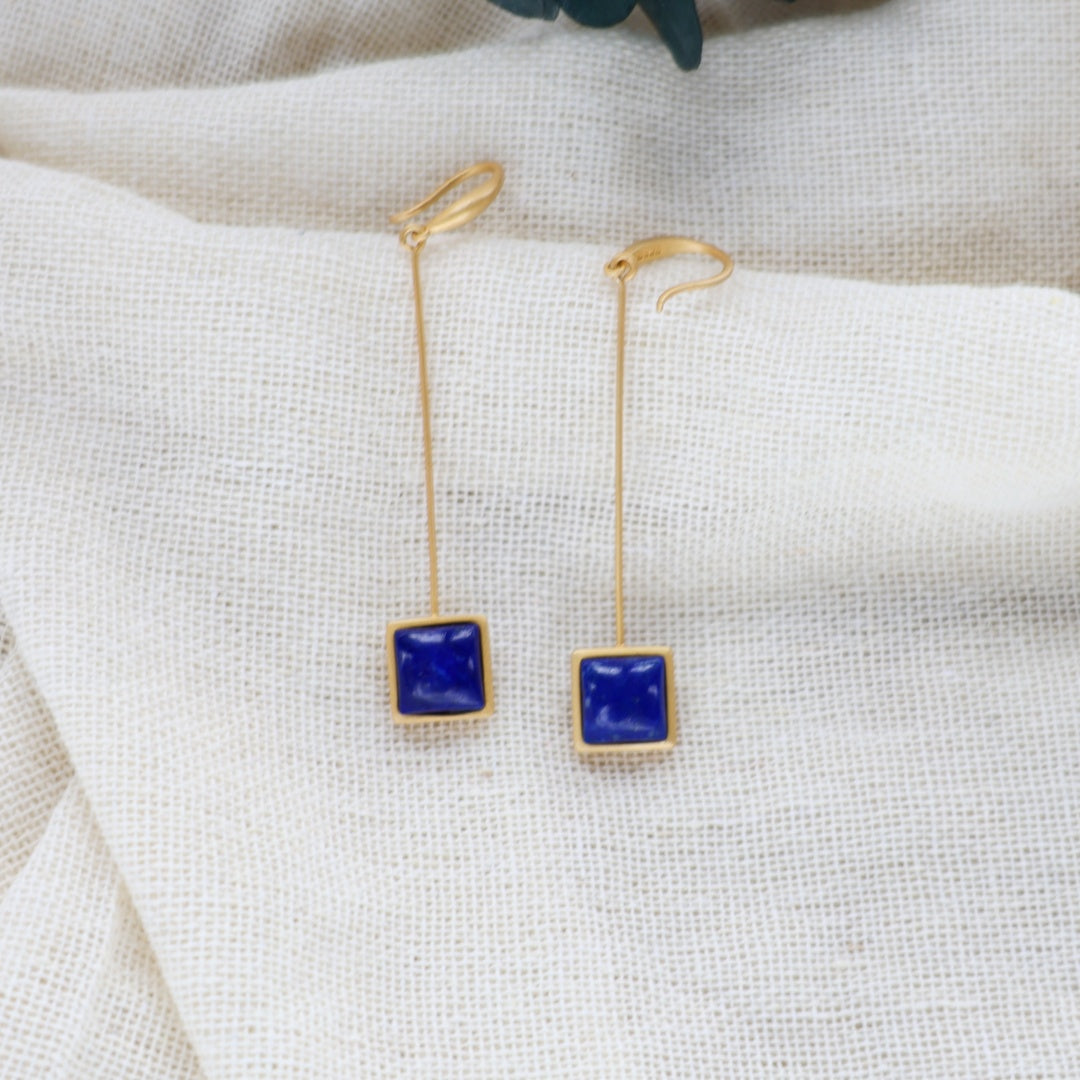 知的な風 | ラピスのピアス（片方販売）